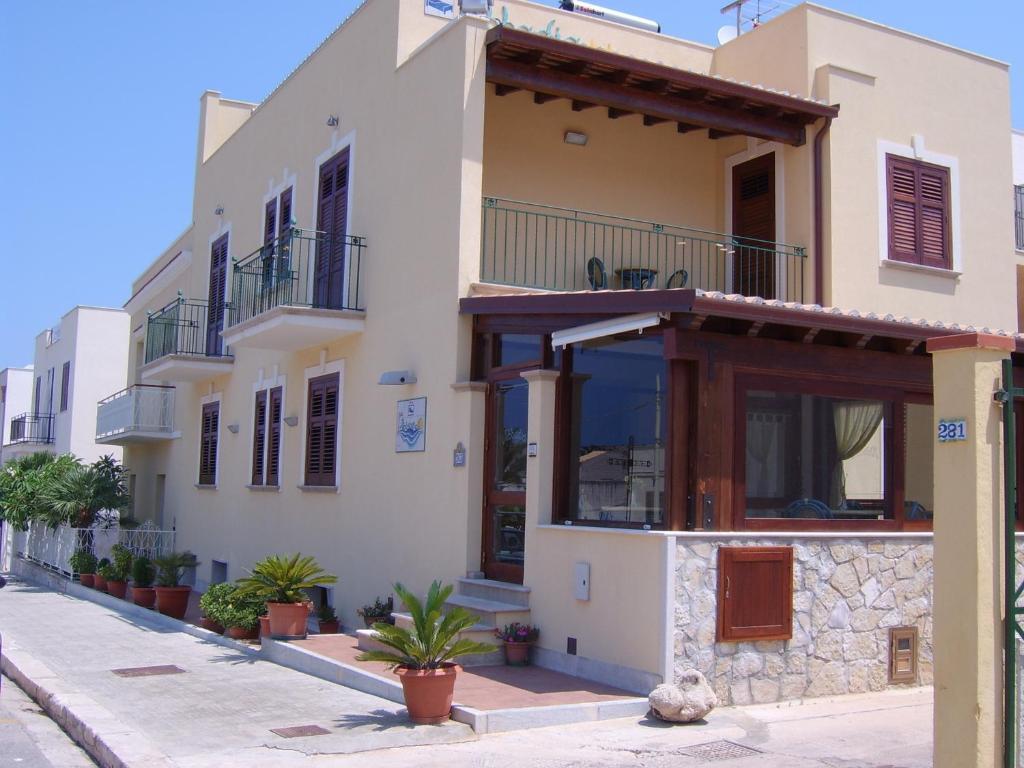 Abbadia Bed and Breakfast San Vito Lo Capo Exteriör bild
